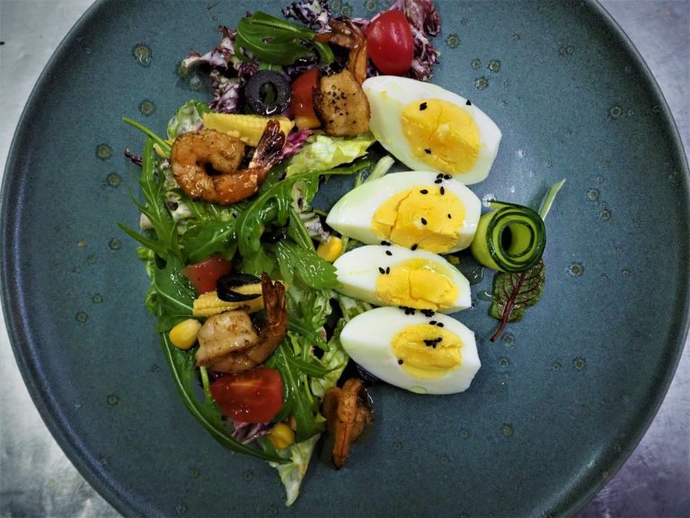 vegetables shrimp eggs 1 768x576